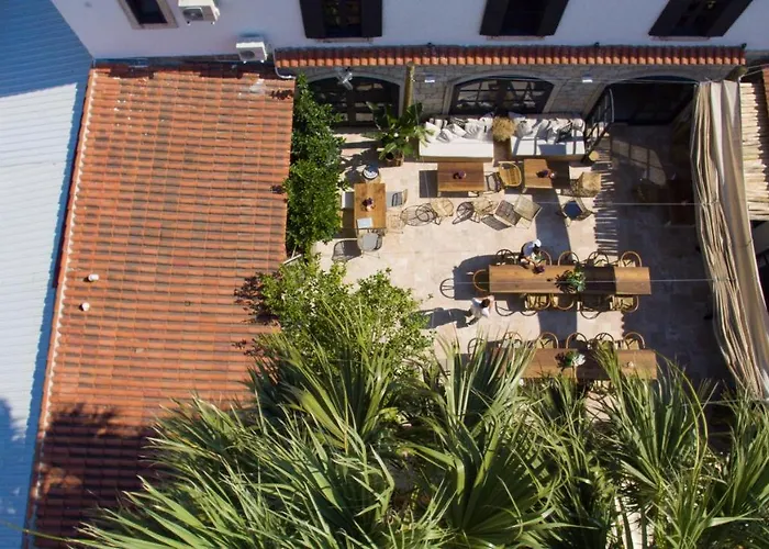 Gaia Alaçati Hotel 2*